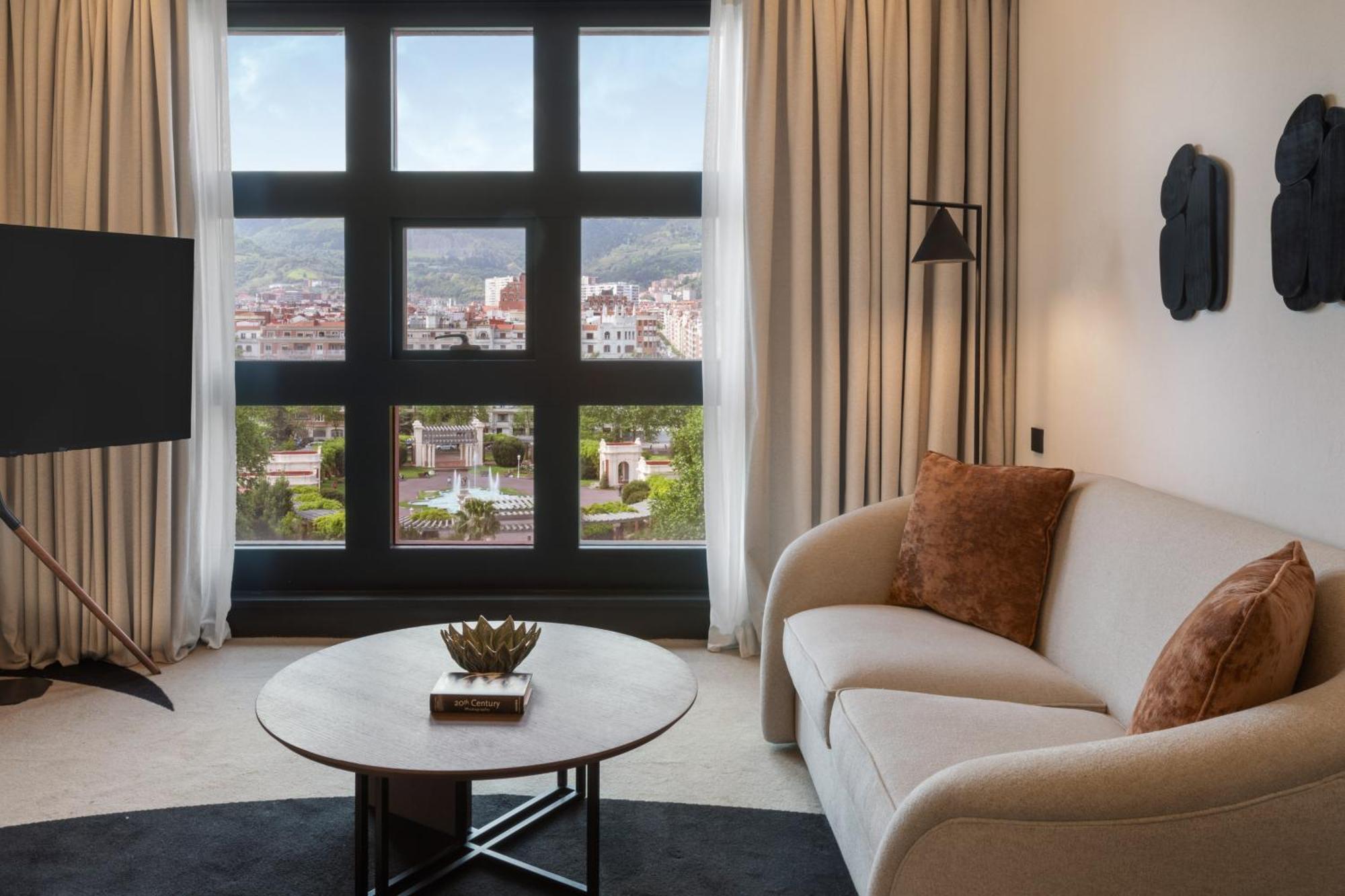 Melia Hotel 5*